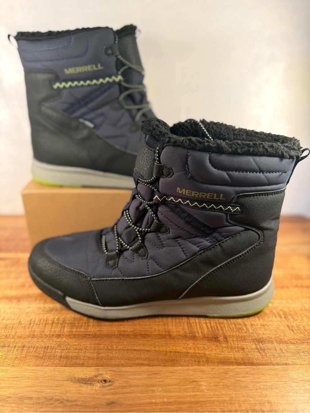 Merrell Snow Crush 3.0 Waterproof Winter Boots, Navy Size 7